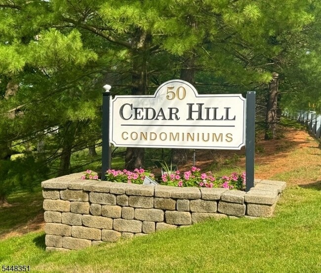 Photo - 50 W Lindsley Rd