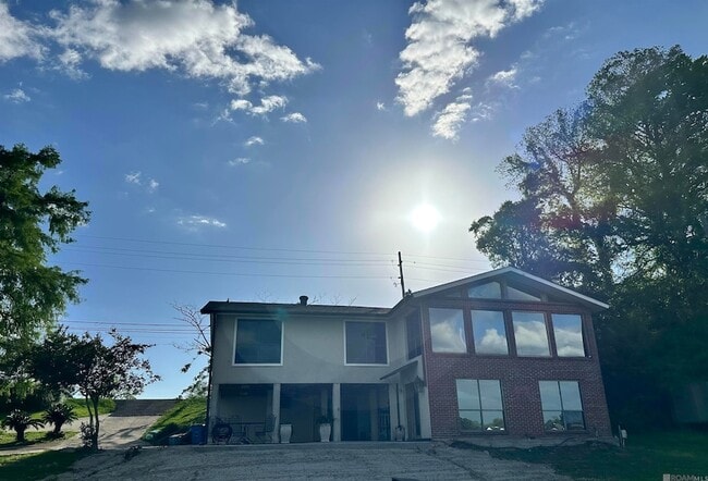 Photo - 8174 False River Rd