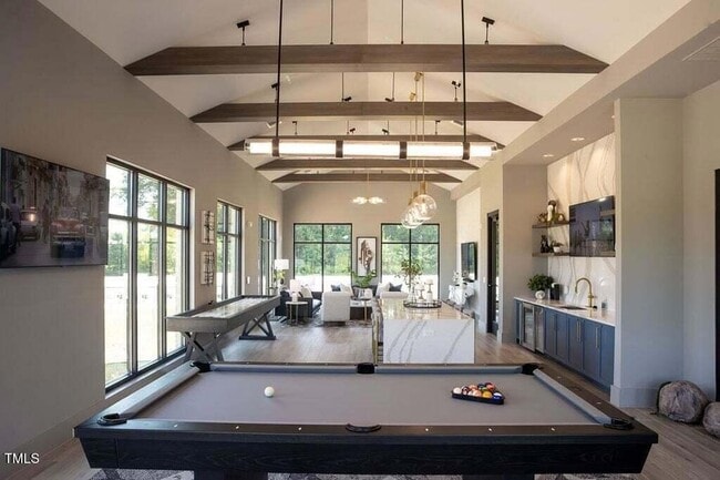 Photo - 2000 Olivewood St Unit C2