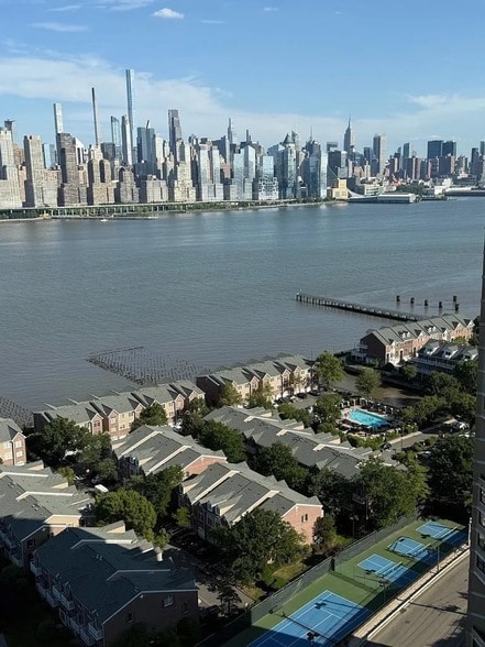 Photo - 7004 JFK Blvd E