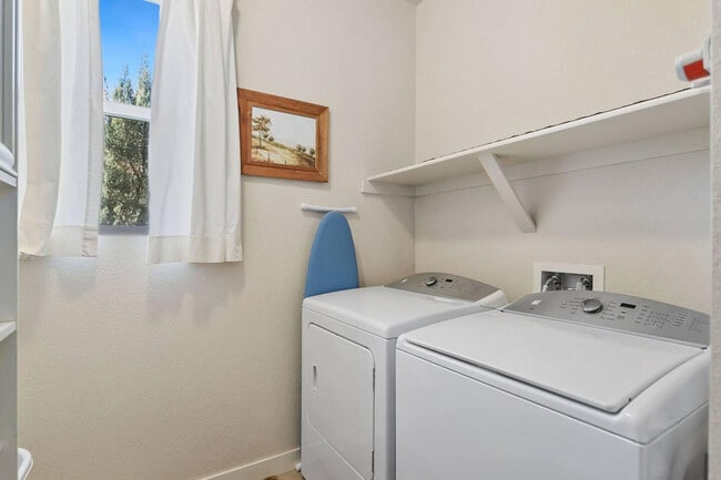 Photo - 6801 Warren Dr Unit ID1013142P