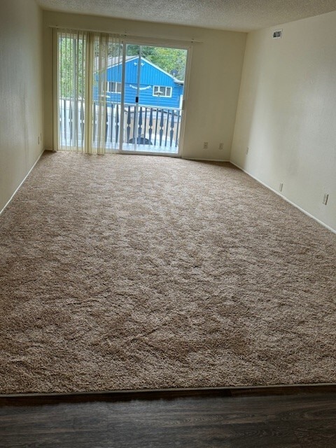 Shelli Apartments - Shelli Apartments