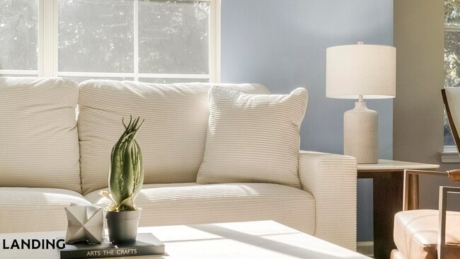 Photo - 100 Peyton Pl SW Unit 3101