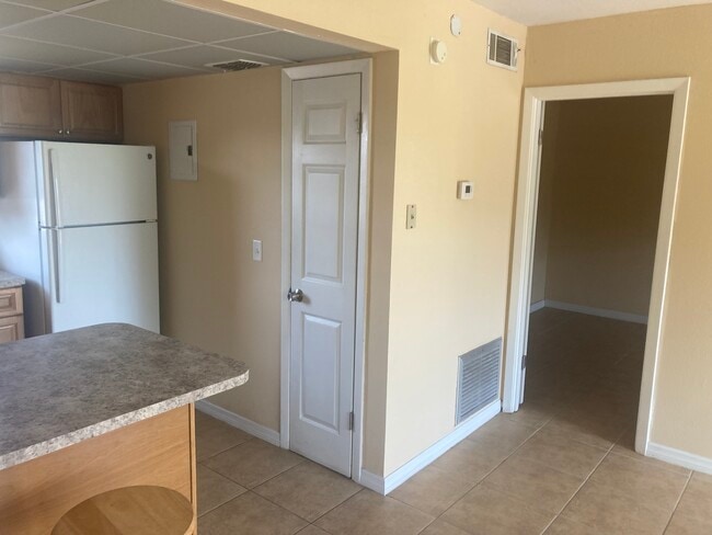 Photo - Highlands View Apartments