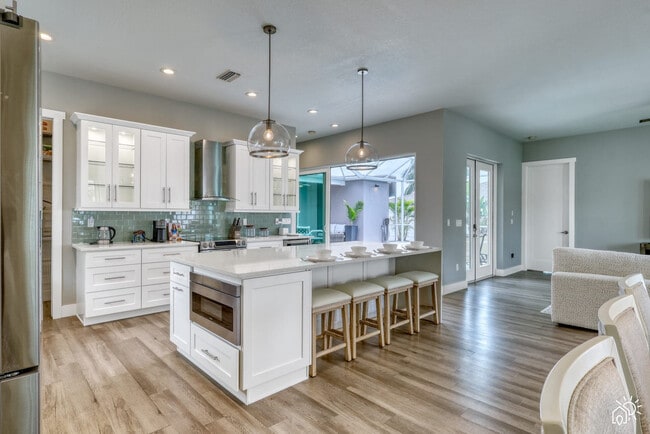 Photo - 1669 Colleen St Unit SI ID1346496P