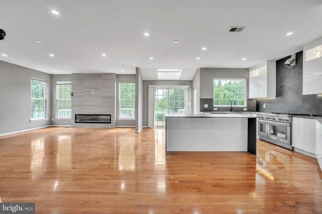 Photo - 20195 Hidden Creek Ct