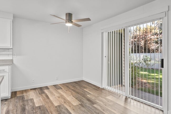 Photo - Sienna Pointe
