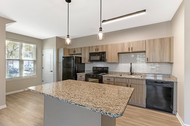 Photo - Enclave at 127th