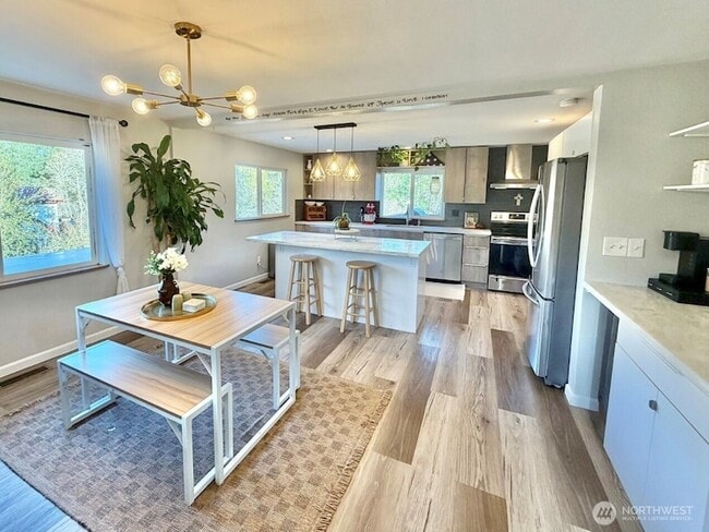 Photo - 1149 Sherman Ave