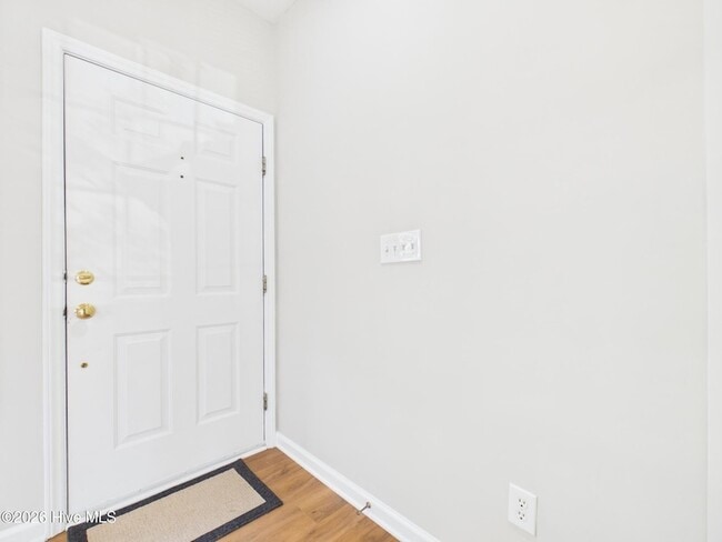 Photo - 2111 Kudrow Ln Unit 2111