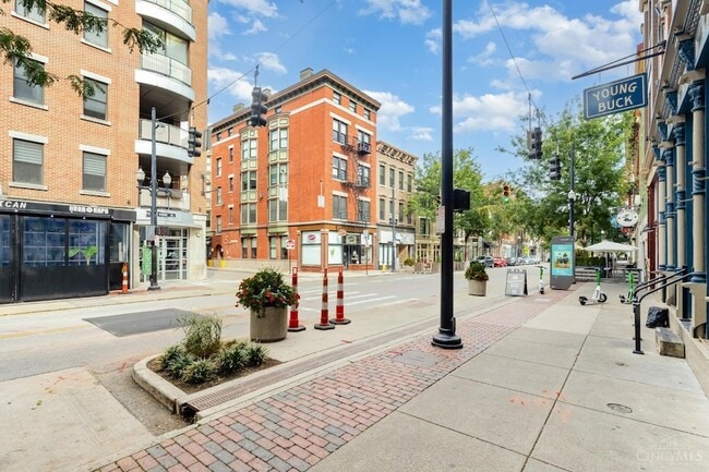 Photo - 1326 Vine St