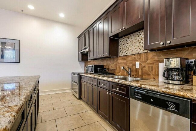 Photo - 1823 Carondelet St Unit SI ID1269244P