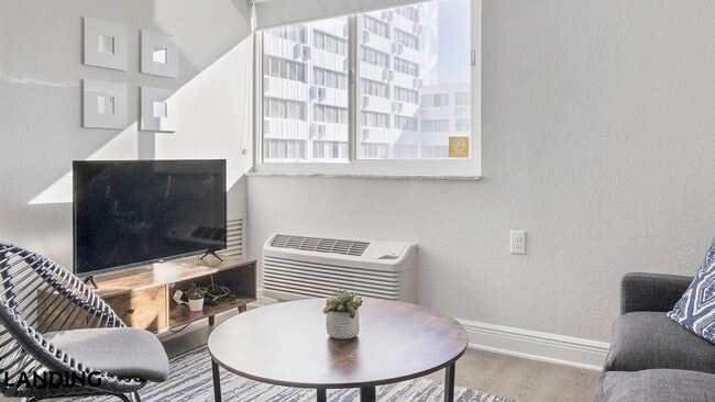 Photo - 305 Dr. M.L.K. Jr St S Unit 938