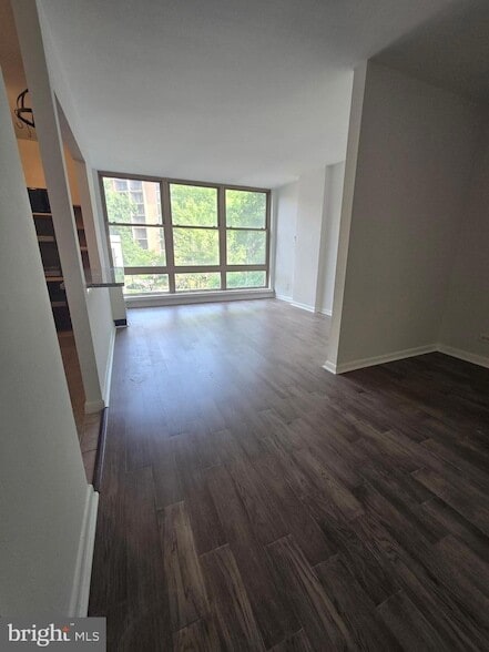 Photo - 1260 21st St NW Unit 400