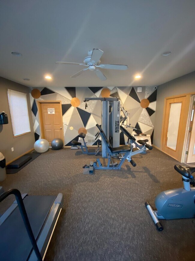 Photo - Hawks Ridge Apartments