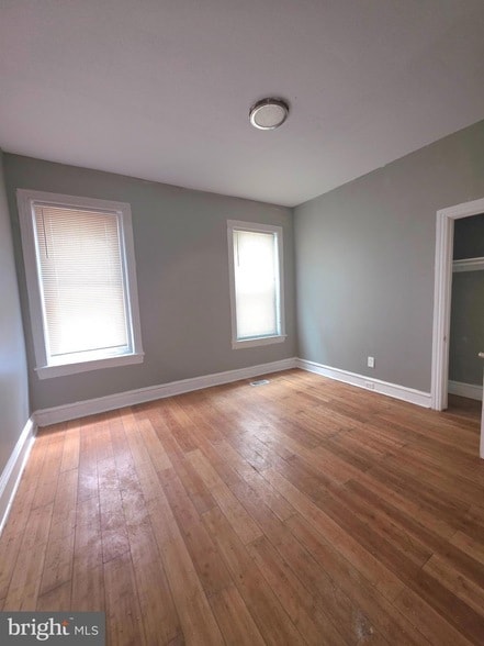 Photo - 5508 Walnut St