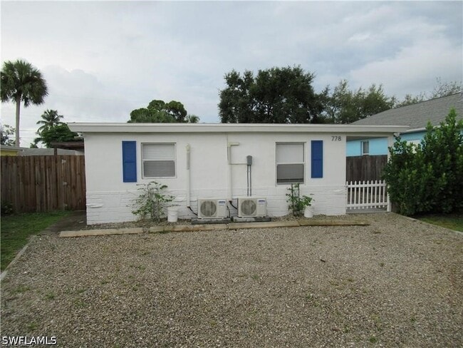 Building Photo - 778 107th Ave N Unit A
