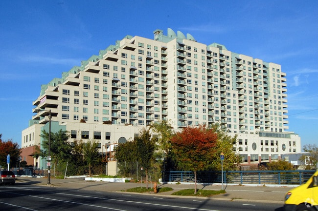 Photo - Dockside Luxury Apartments