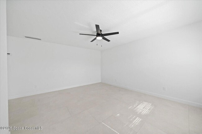 Photo - 154 Crescent Beach Dr