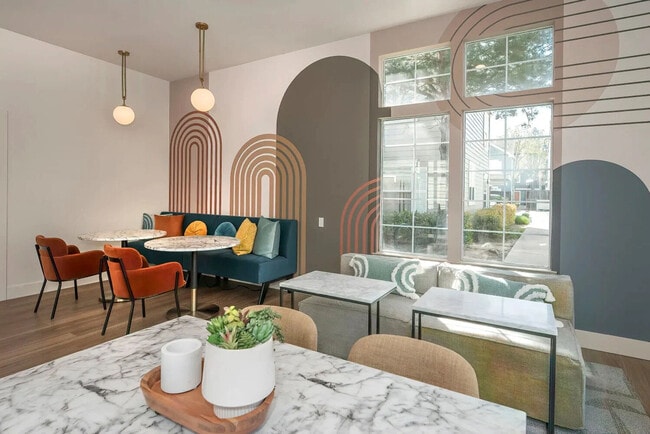 Building Photo - Sorrento