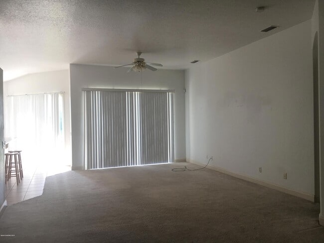 Photo - 3577 Hoofprint Dr