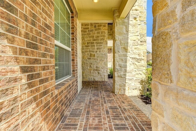 Photo - 4022 Steep Woods Dr