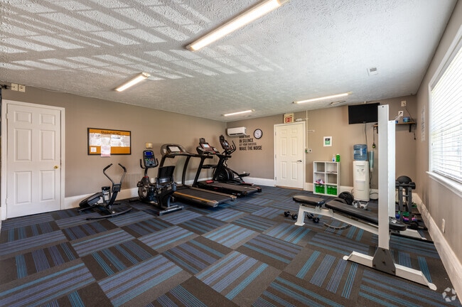 Fitness Center - Castleton Manor Apartments