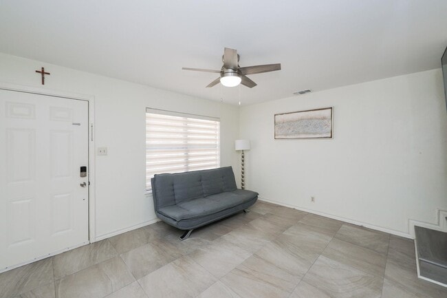 Photo - 112 Merlin Rd Unit 35