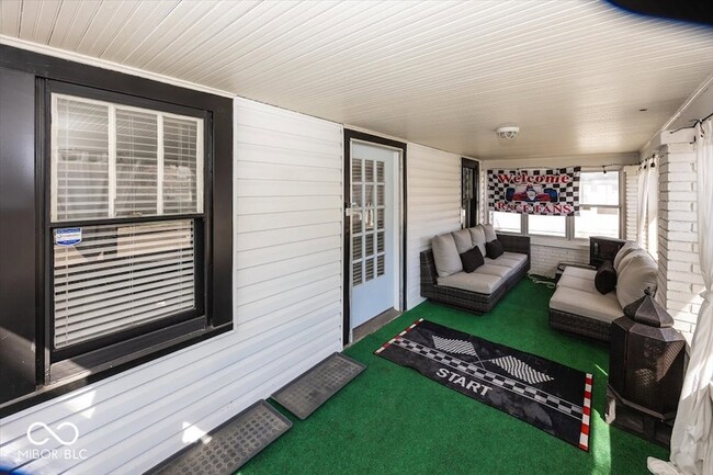 Photo - 6140 Winthrop Ave