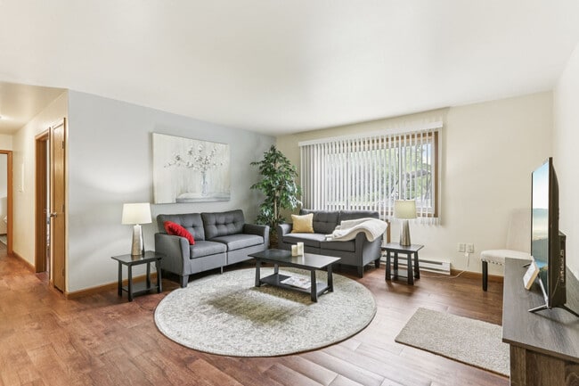 Building Photo - Woodfield Heights Apartments