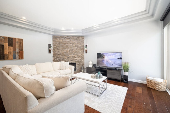 Building Photo - 1079 Sapphire St Unit ID1335165P