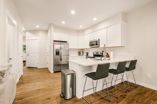 Photo - 3213 Grand Blvd Unit ID1334337P