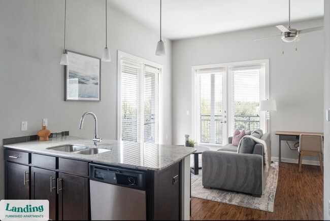 Photo - 4300 Cromwell Dr Unit 3301.1405866