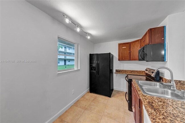 Photo - 2800 NW 56th Ave Unit H104