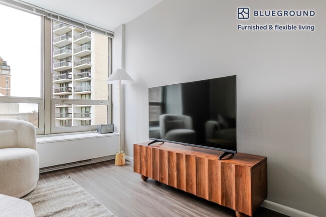 Photo - 3450 N Lake Shore Dr Unit FL8-ID1374