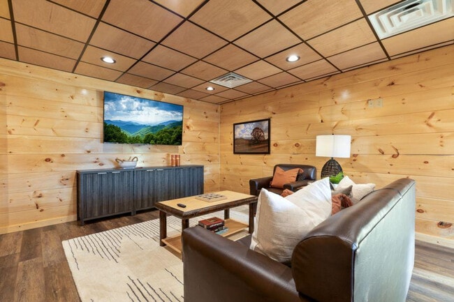 Photo - 3936 Valley View Dr Unit ID1267013P