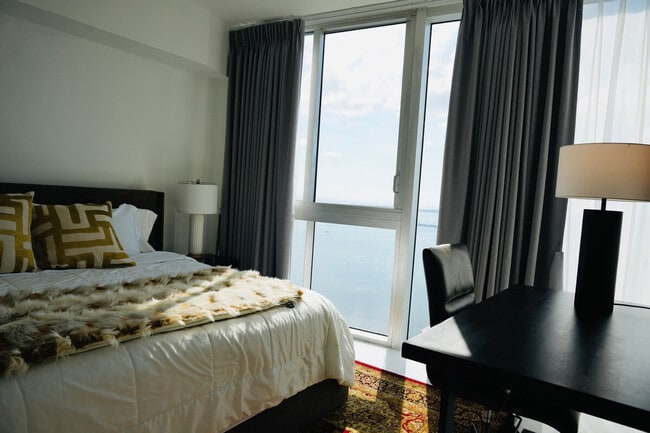 Photo - 631 Brickell Ave Unit ID1353248P