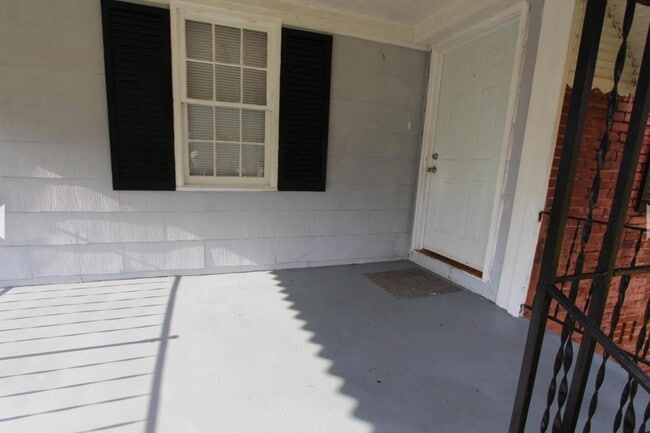 Photo - 934 Bluebird Rd