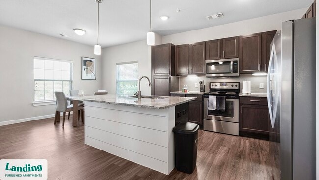 Building Photo - 2745 Westpointe Dr Unit 12207.1403894