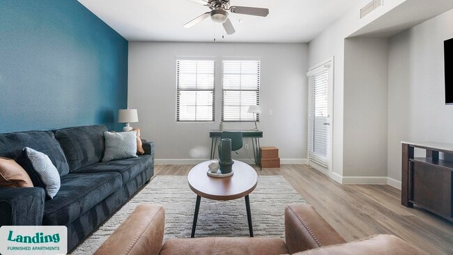 Building Photo - 9242 W Russell Rd Unit 01-201.1410744