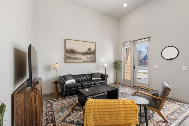 Building Photo - 5820 1/2 Cameron Rd Unit SI FL1-ID1295731P