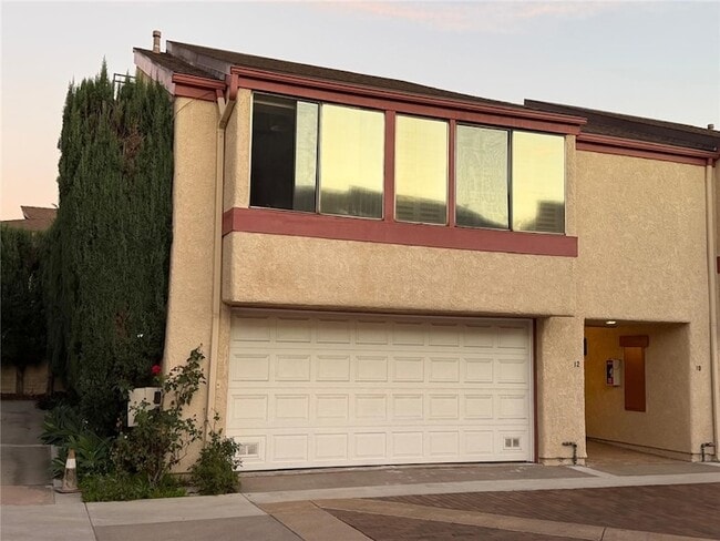 Building Photo - 1015 Arcadia Ave Unit 12