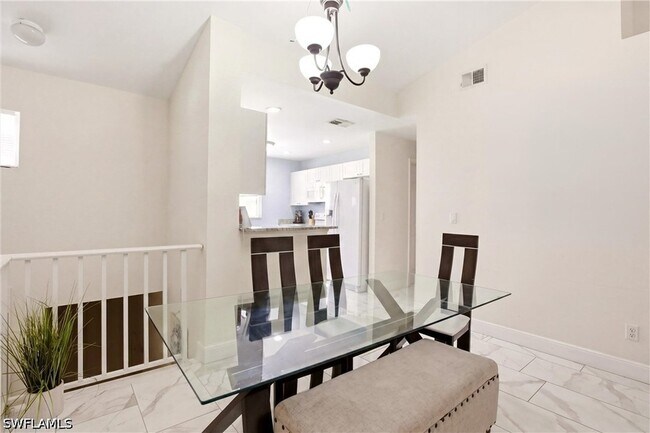 Photo - 505 Windsor Sq Unit 201