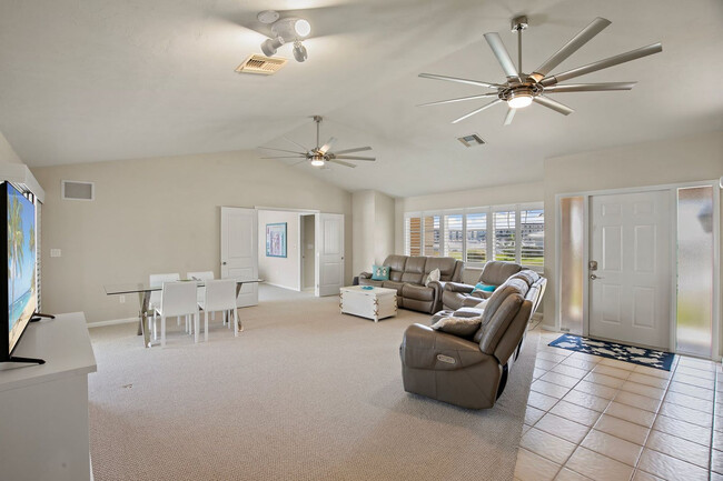 Photo - 874 Magnolia Ct Unit ID1325575P