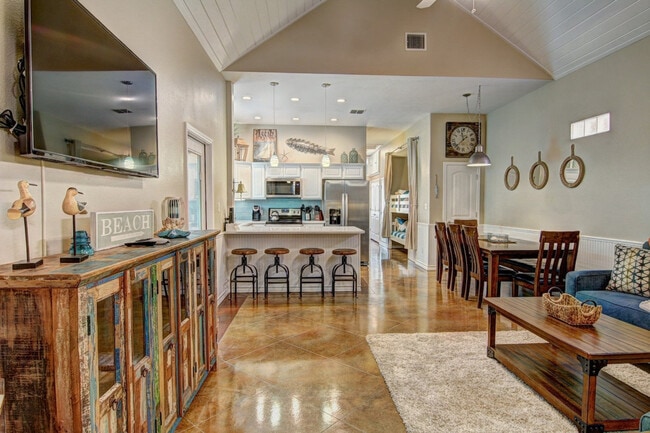 Photo - 2211 TX-361 Unit SI ID1023191P