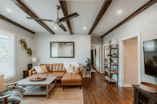 Photo - 646 NW 19th St Unit SI ID1624352P