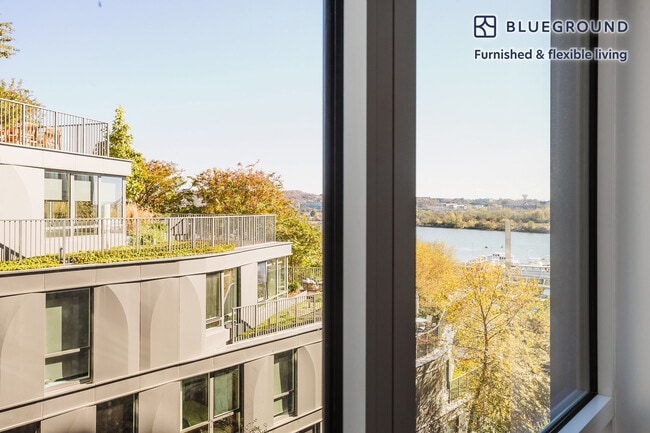 Photo - 3 Tingey Sq SE Unit SI FL6-ID976