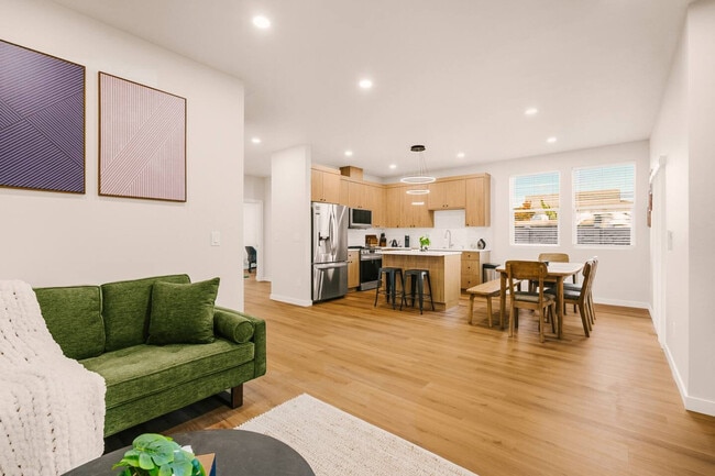 Photo - 3202 NW Division St Unit ID1334339P