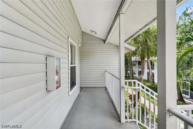 Photo - 1915 Courtyard Way Unit G202