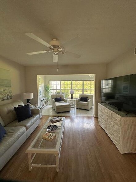 Photo - 740 Lake Orchid Cir Unit 109